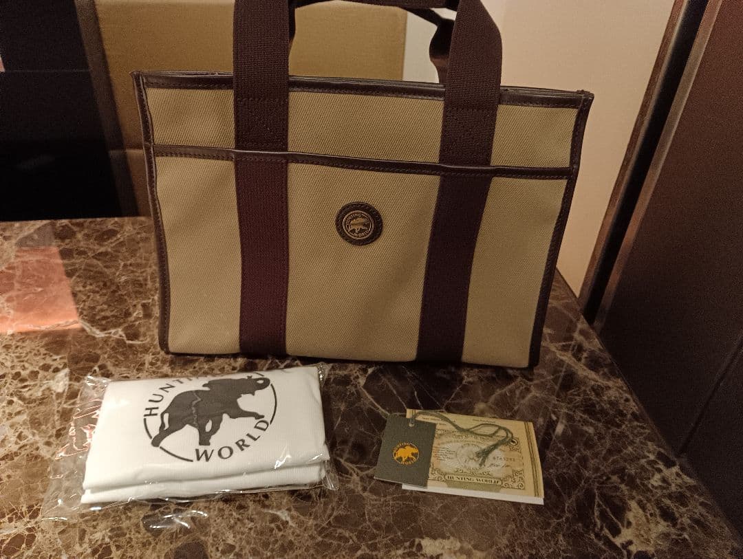 HUNTING WORLD ハンドバッグ ベージュ