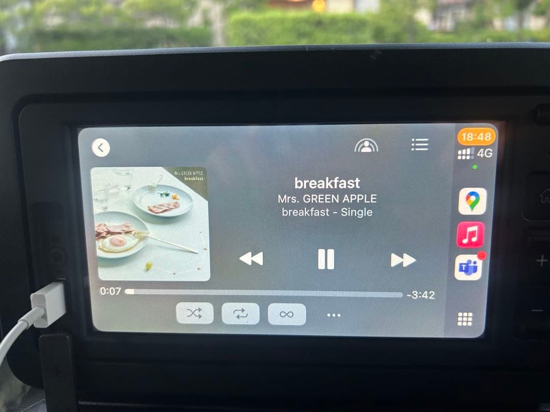 ダイハツ純正6.8インチスマホ連携ディスプレイオーディオ　タフト外し