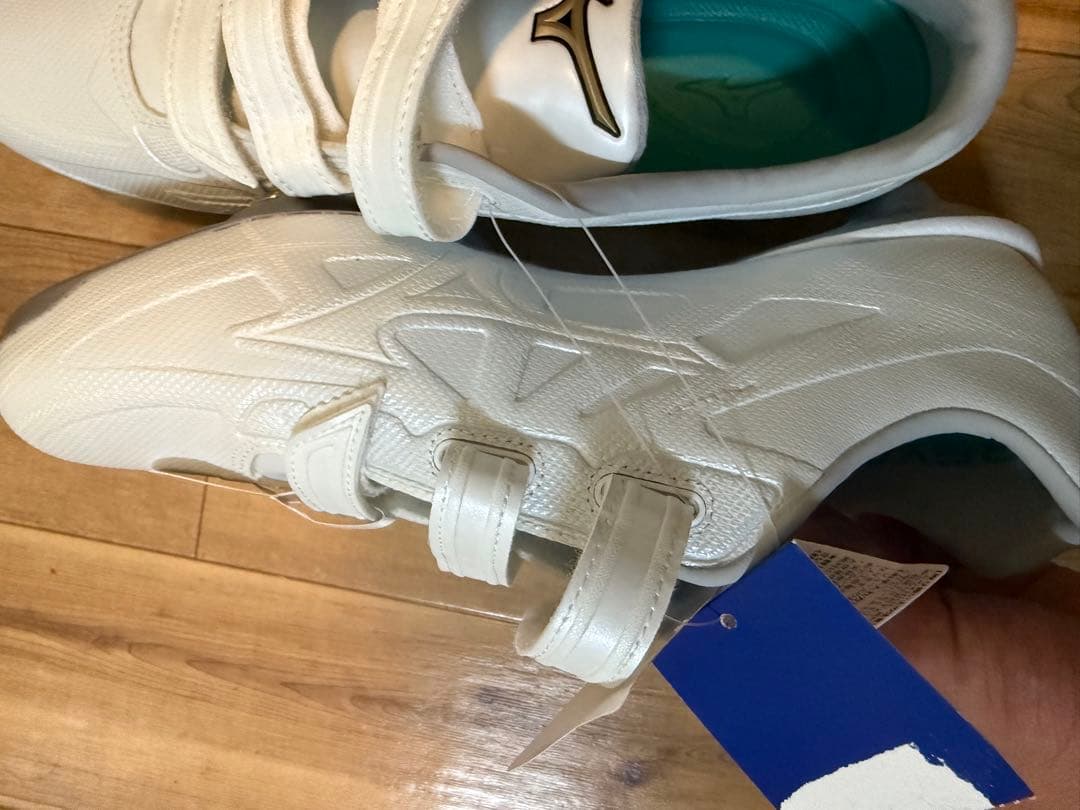 ミズノ 野球スパイク超軽量