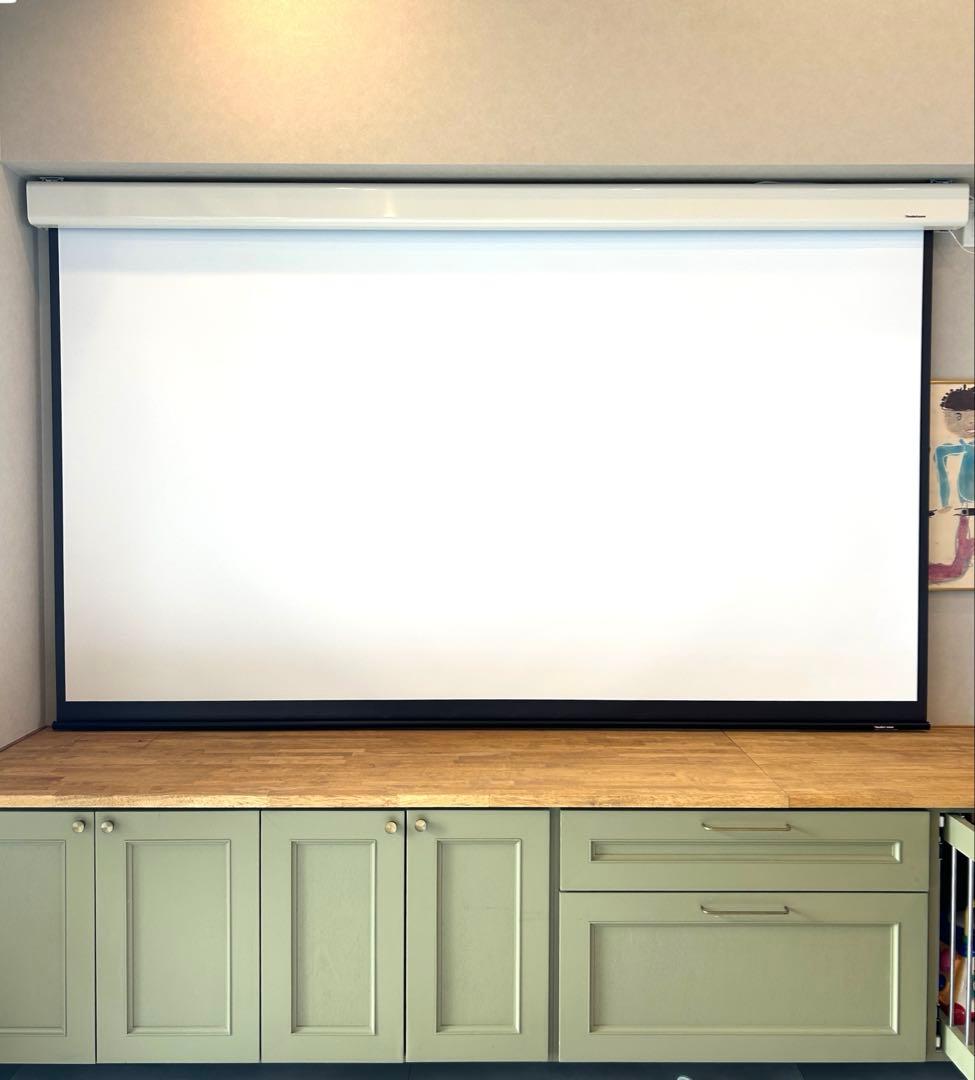 【値下げ】Theaterhouse プロジェクタースクリーン 100インチ