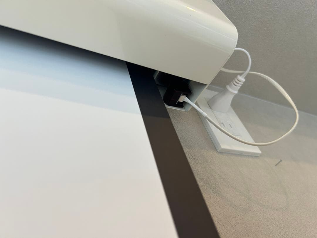 【値下げ】Theaterhouse プロジェクタースクリーン 100インチ