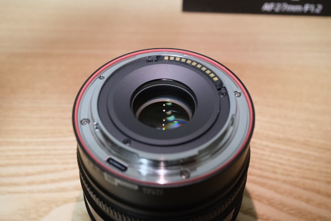 VILTROX AF 27mm F1.2 Pro Zマウント