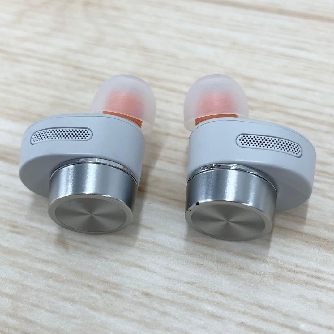 Bowers & Wilkins　Pi5 S2 ノイズキャンセリング イヤフォン