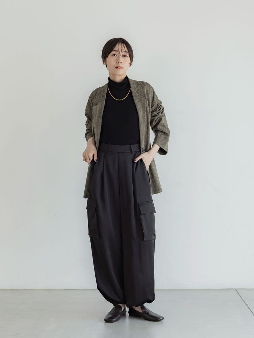 【新品】Crewre マットサテンカーゴパンツ サイズ1