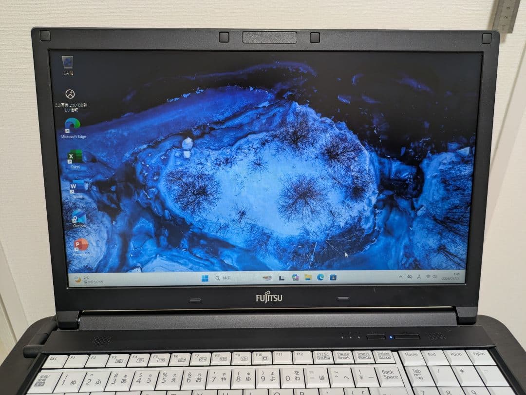 【美品】富士通 Lifebook A576/RX