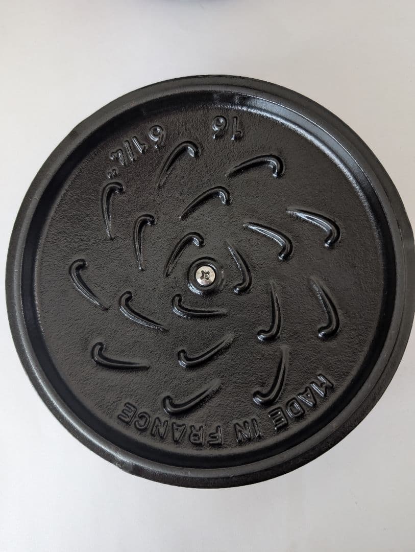 Staub ストウブ ラ ココット de GOHAN Mサイズ 16cm グレー