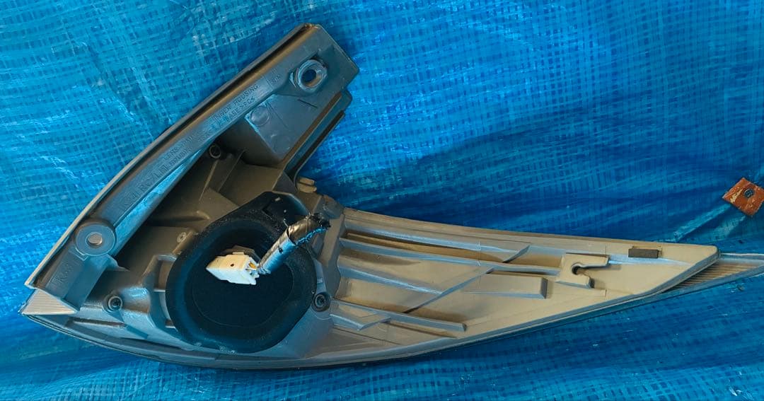 トヨタ エスティマ AHR20W 純正リアテールランプ 4点