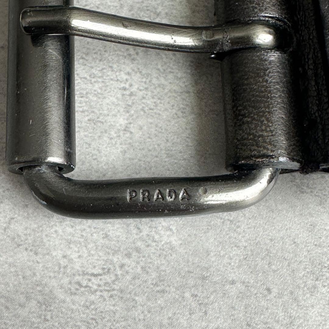 PRADA ロゴ　ナッパレザーベルト