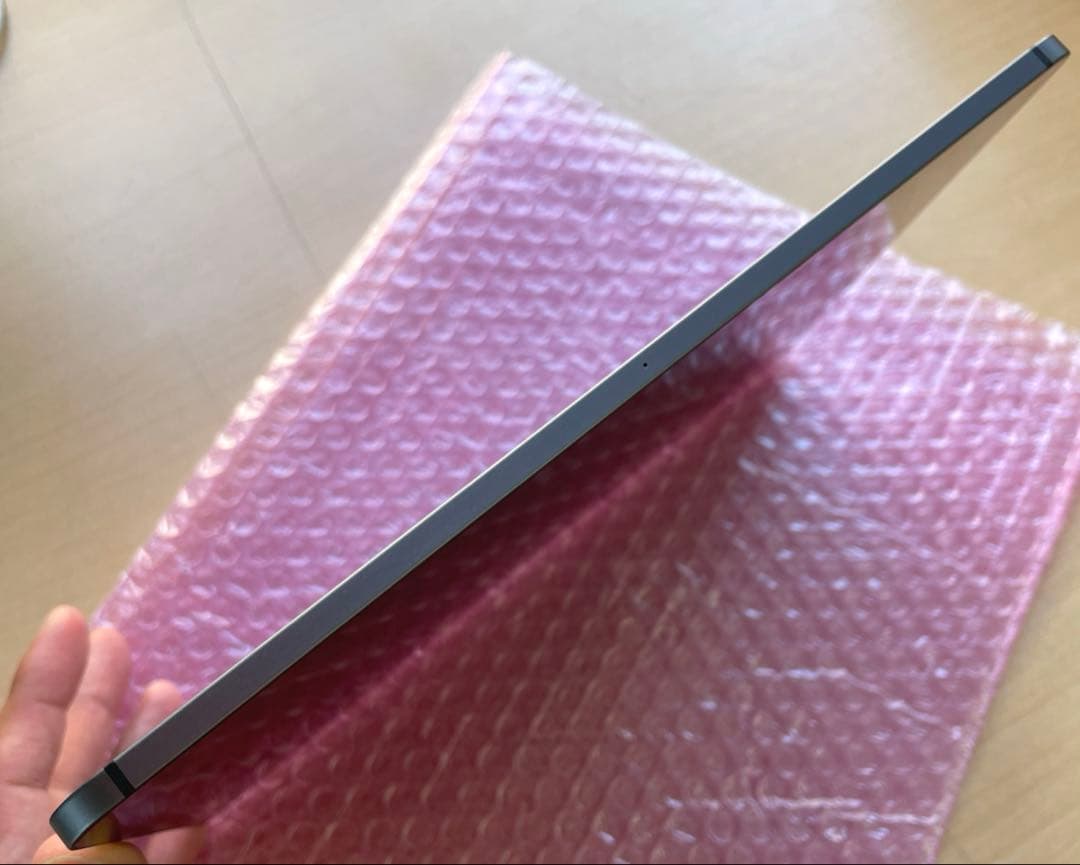 iPad Pro 11インチ　第3世代　スペースグレイ128GB A2459美品