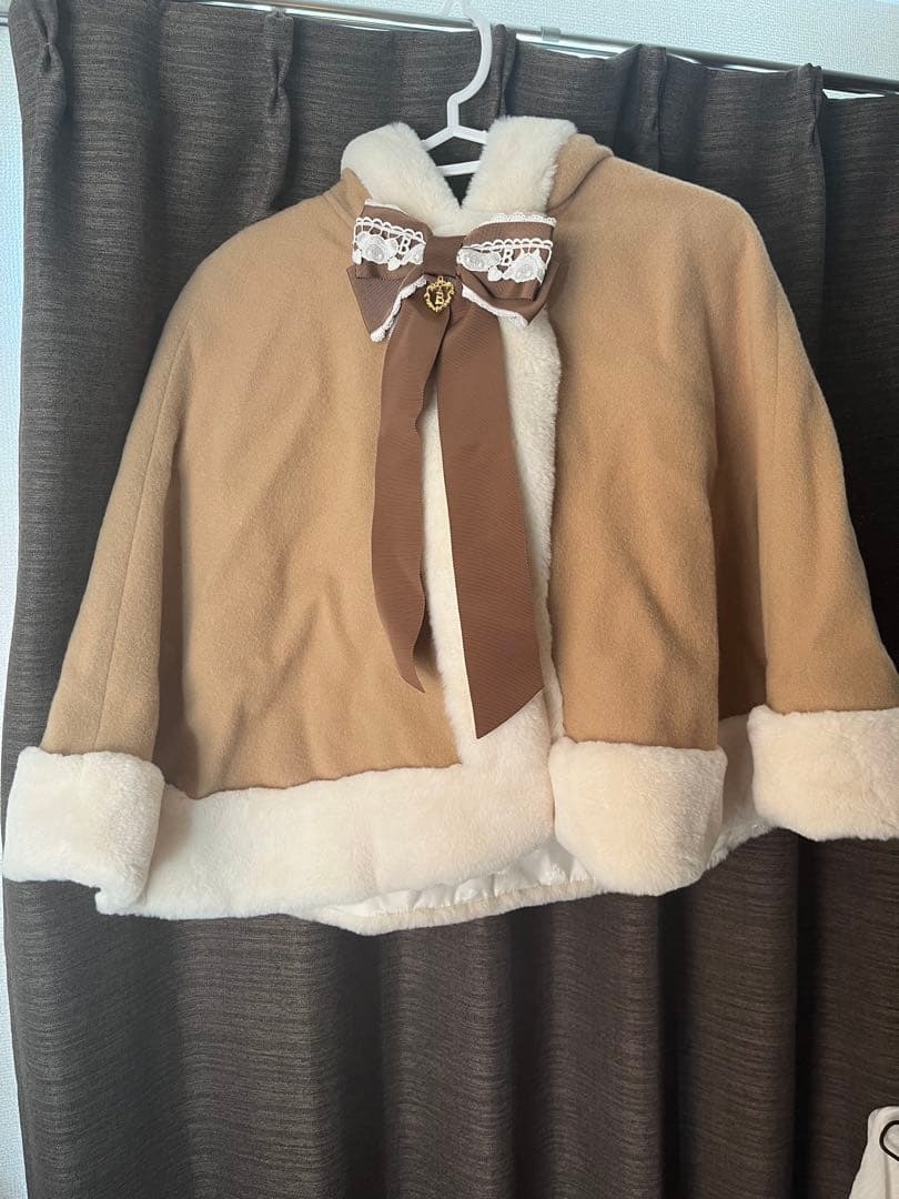 BABY. くみゃちゃんのくまみみフードケープ