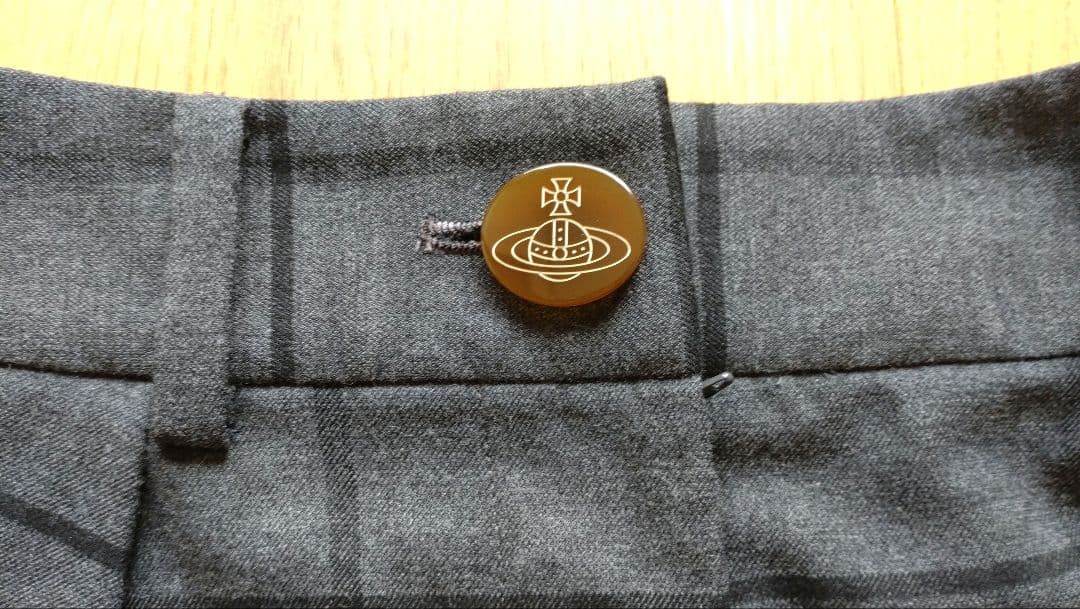 ヴィヴィアンウエストウッドハーフパンツ