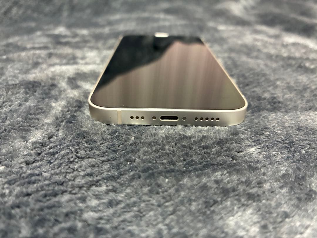 Apple iPhone 14 128GB ホワイト 本体とケーブル※値下不可※