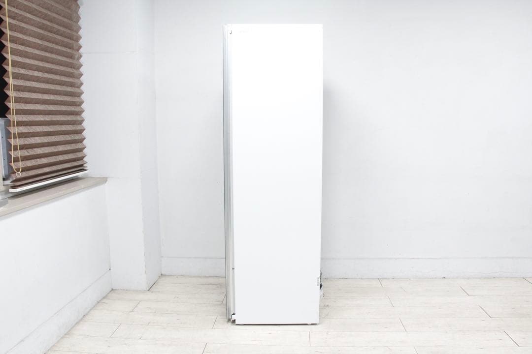 【未使用品】LG スタイラー　電気乾燥機　2017年製