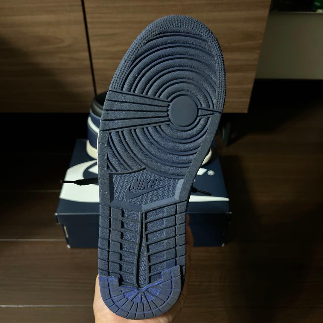 NIKE エアジョーダン1ミッドナイトネイビー