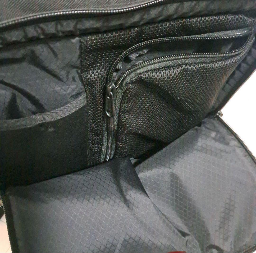 THE NORTH FACE シャトルデイパックスリム ブラックリュック