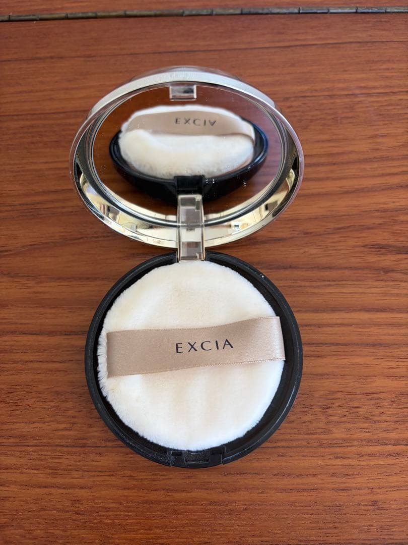 アルビオン　エクシア　フェイスパウダー