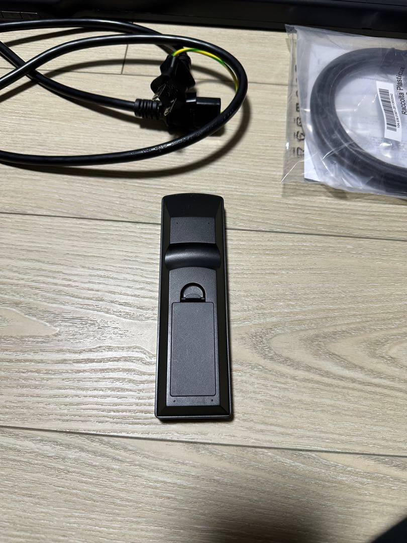 IODATA 24.5型 240Hz 0.6ms モニター スタンド無 DP付属