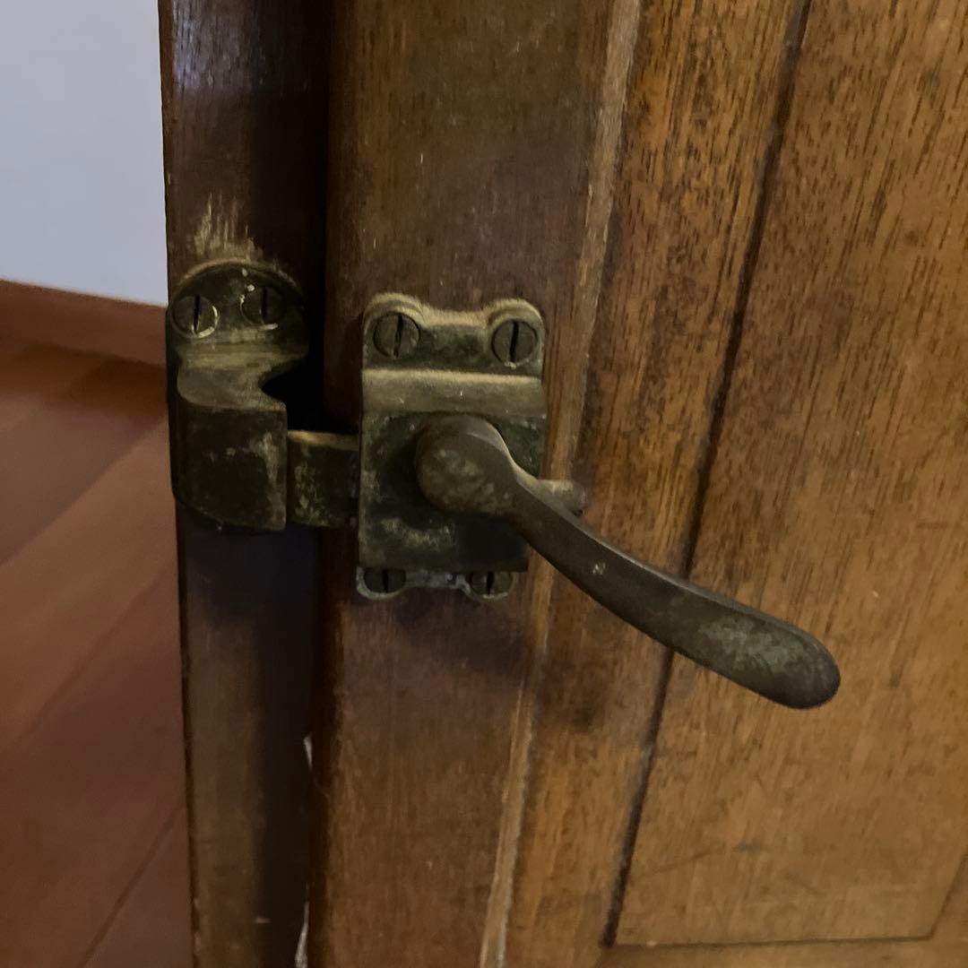 レトロな木製冷蔵庫　シロガネ　松坂屋　ディスプレイ　収納