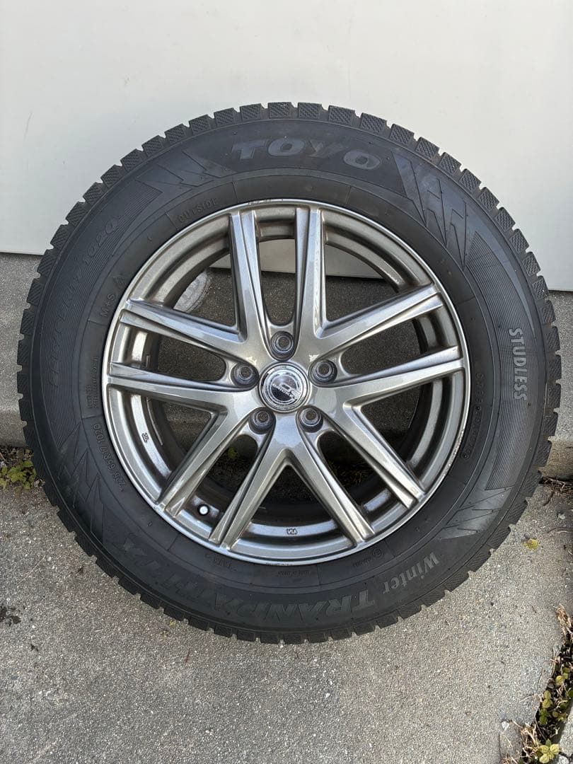 TOYOスタッドレス 225/65R17 TRANPATH TX＋CRクリケット