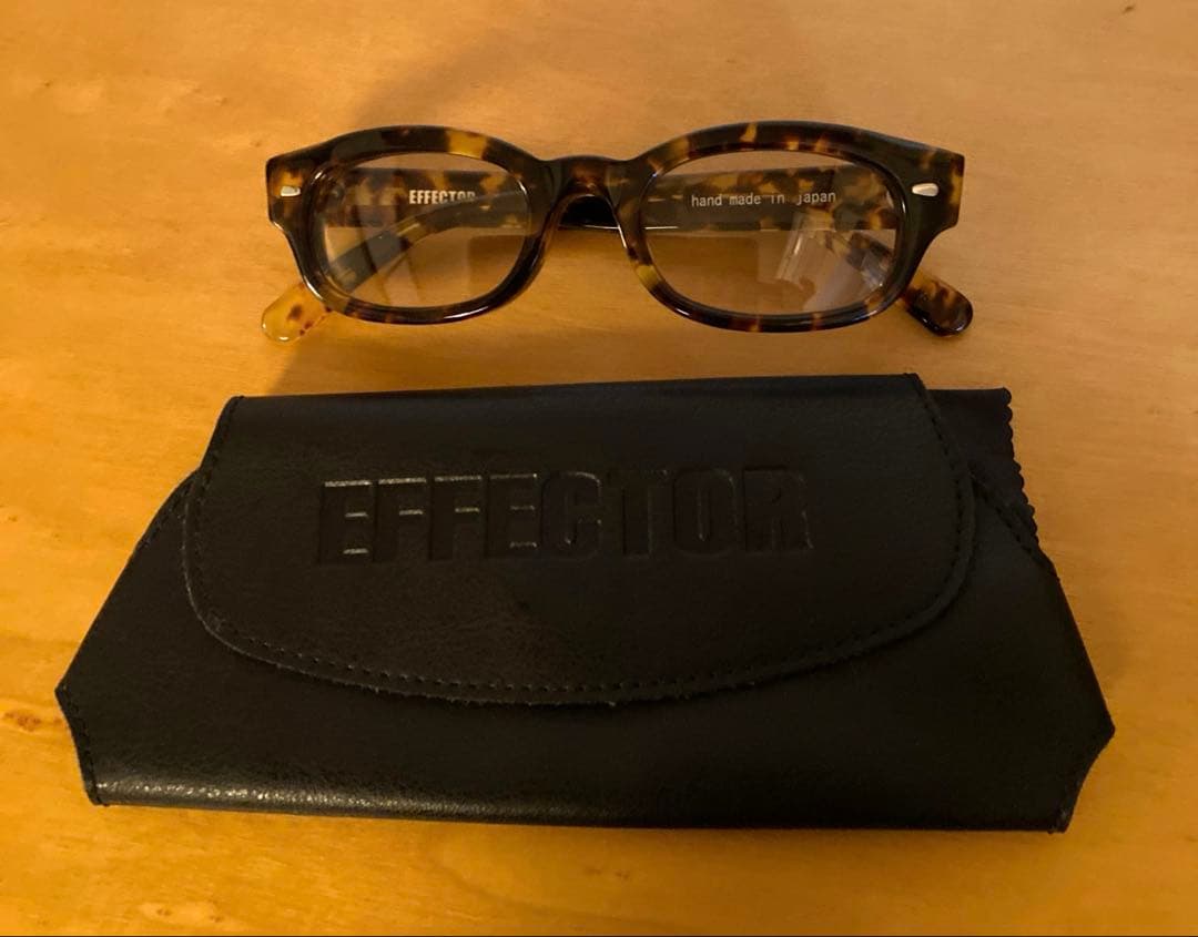 エフェクター　crunch マーブル