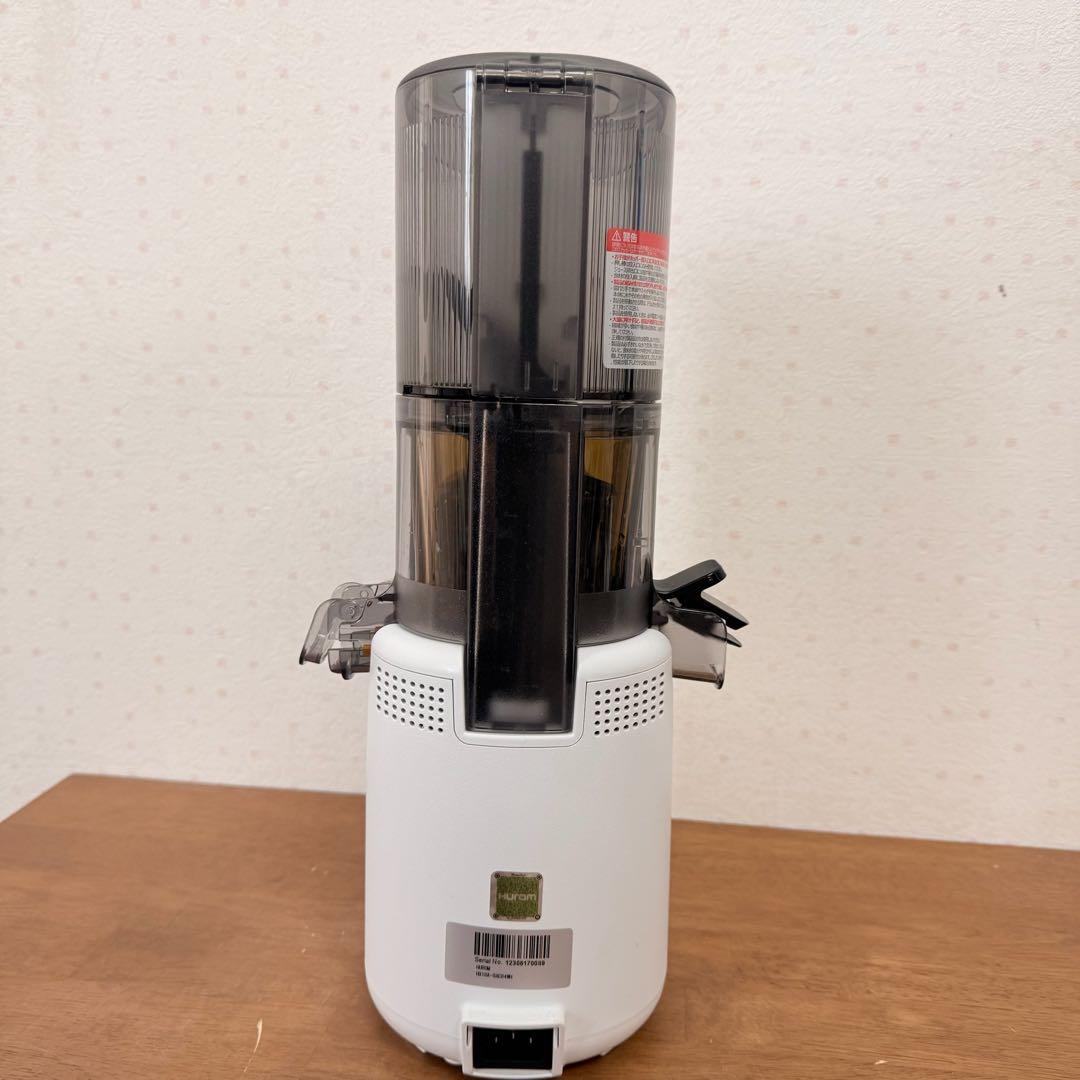 ● 極美品 HUROM ヒューロム H310A-BAC04WH スロージューサー