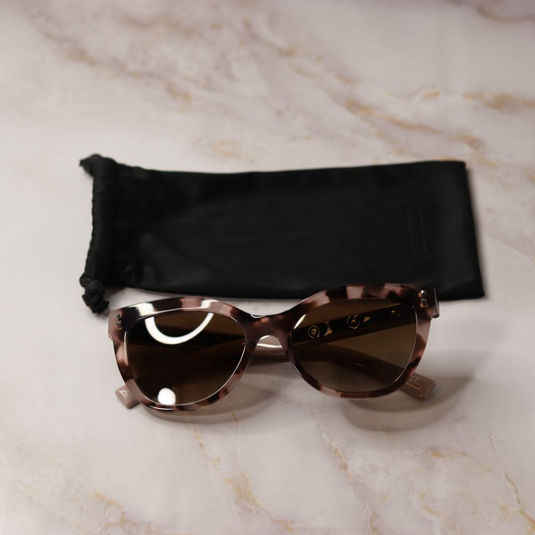 しのしのりんさん専用 VALENTINO フォックス y2k マーブル ケース付