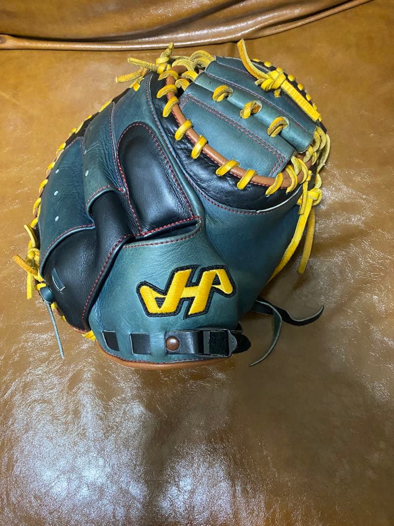 ハタケヤマ　軟式　キャッチャーミット　伊藤モデル
