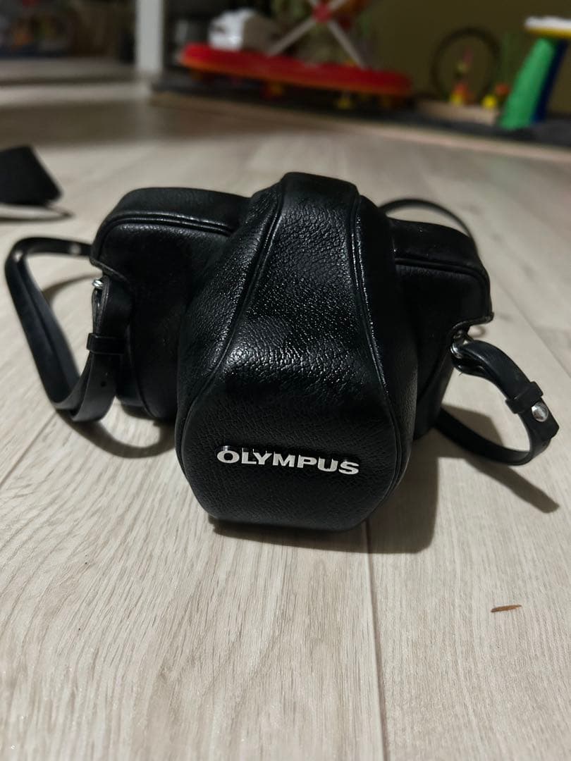 OLYMPUS OM-1 フィルムカメラ レンズ付き