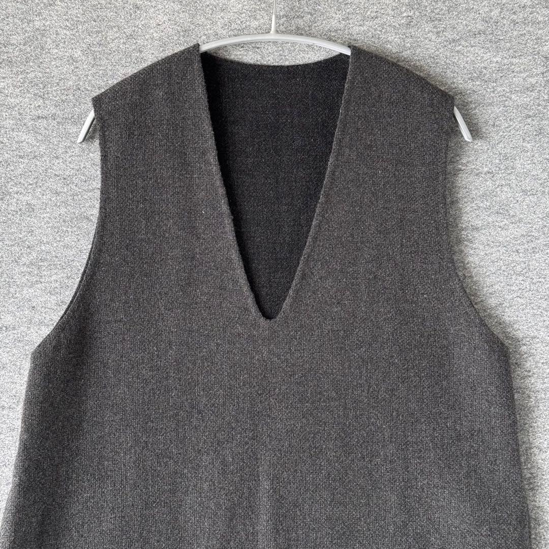 ARTS&SCIENCE V neck short tunicカシミア ベスト