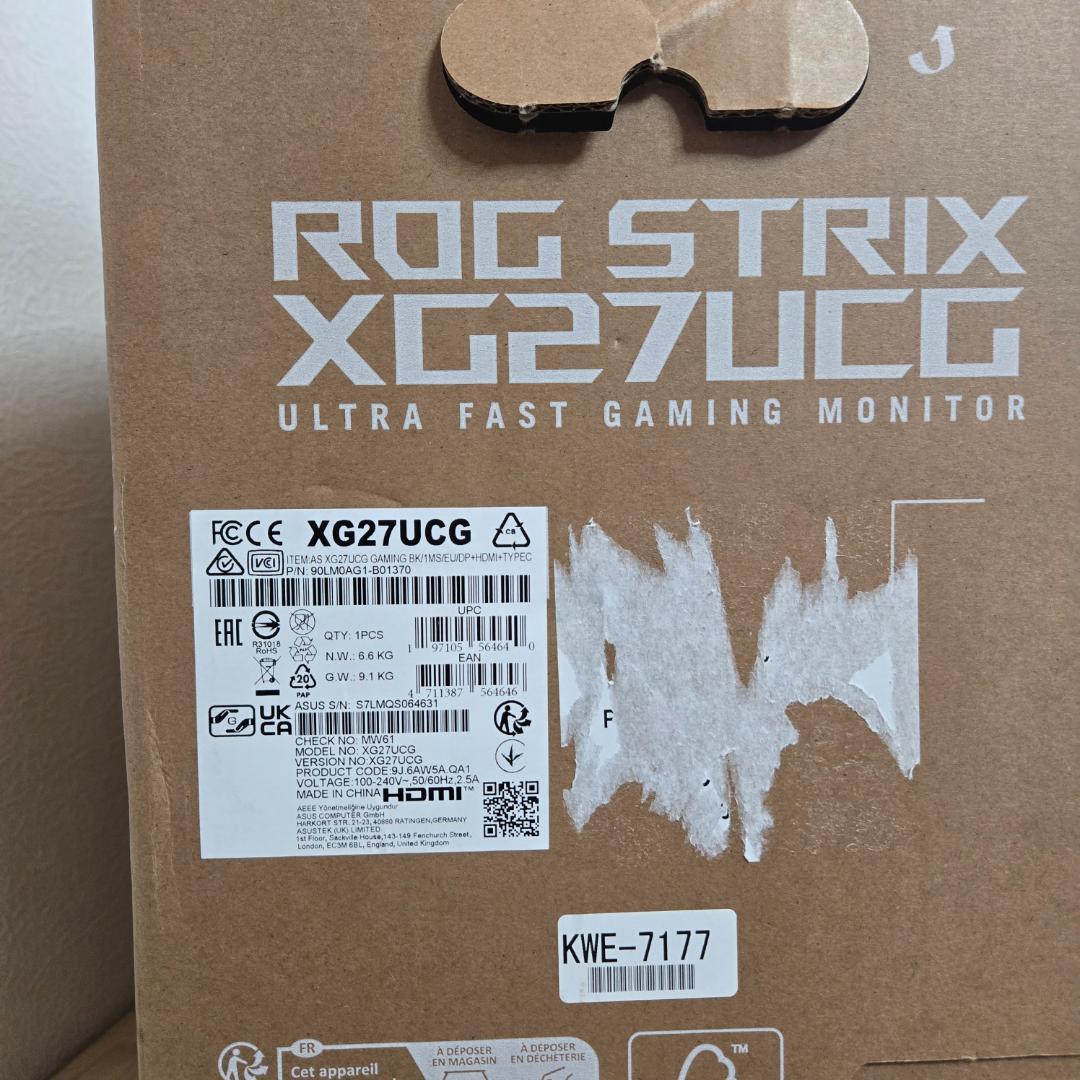 【ほぼ新品】ASUS ROG STRIX XG27UCG ゲーミングモニター