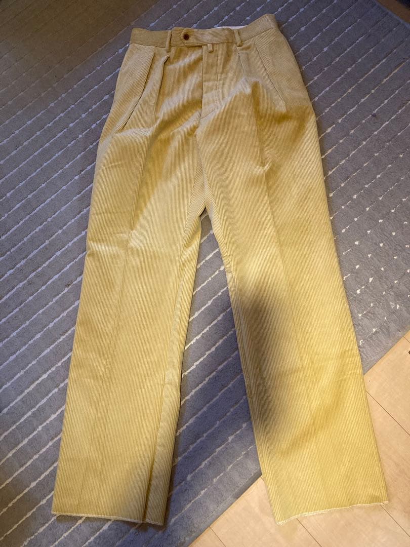 【新品】NEAT ベージュ コーデュロイスラックス