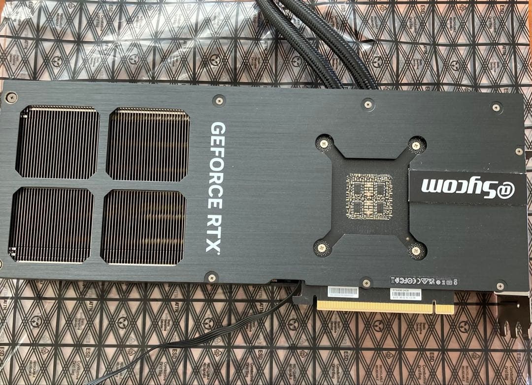 【動作品】PNY GeForce RTX4090【水冷】