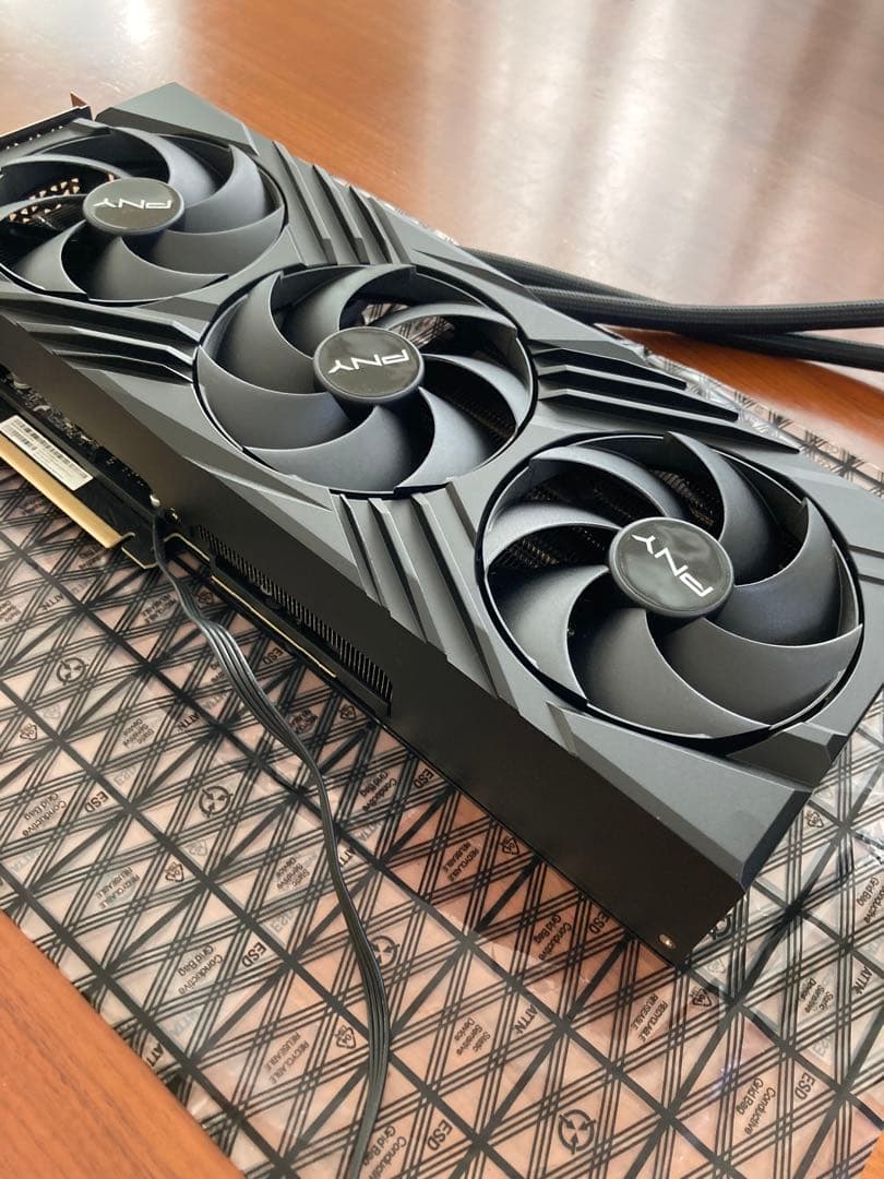 【動作品】PNY GeForce RTX4090【水冷】