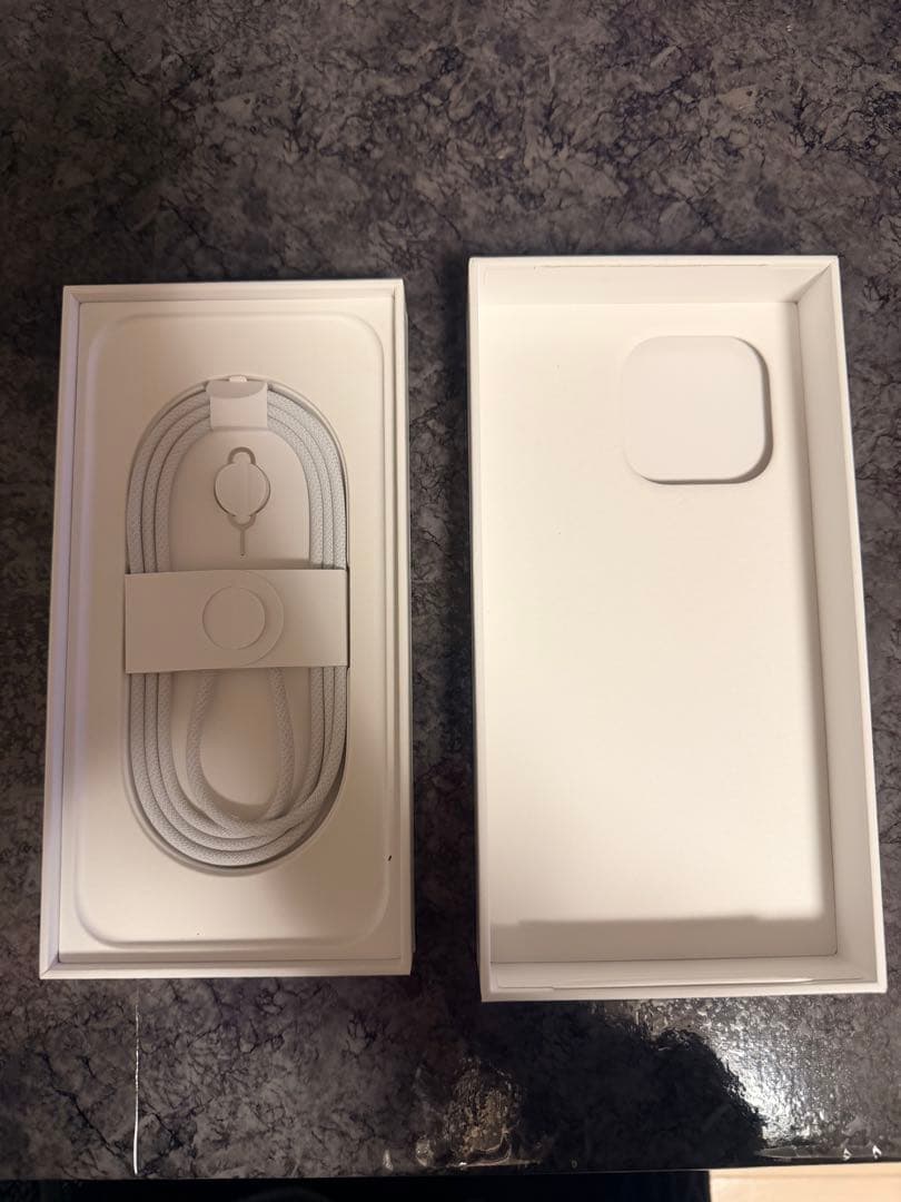 iPhone16 promax 256GB SIMフリー