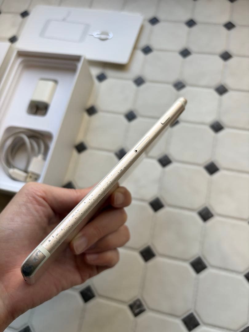 iPhone 8 Plus 128GB 本体＋付属品一式