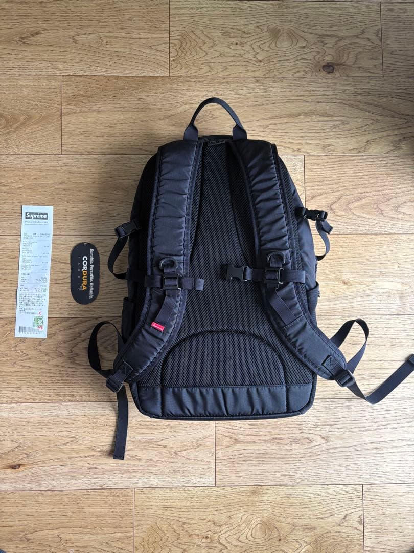 Supremeバックパック