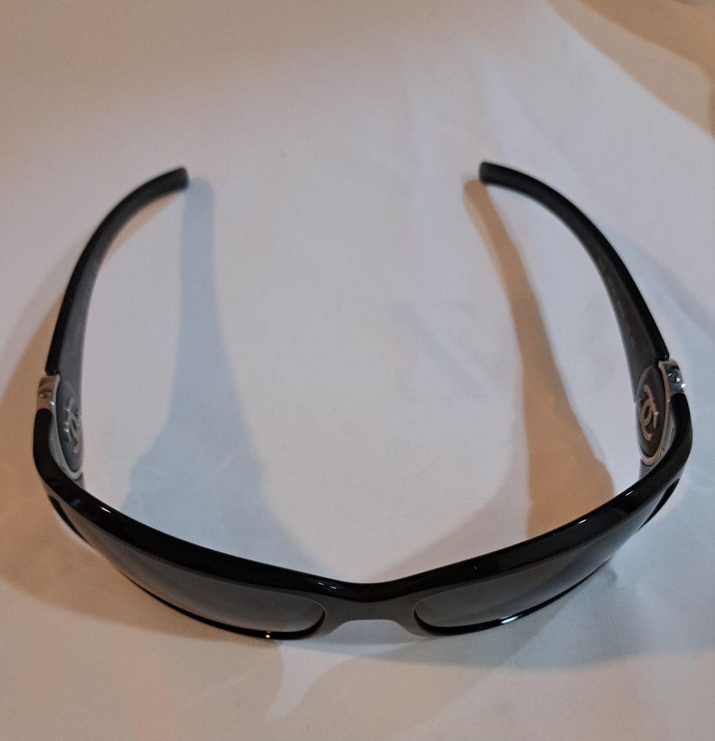 CHANEL　サングラス　ブラック