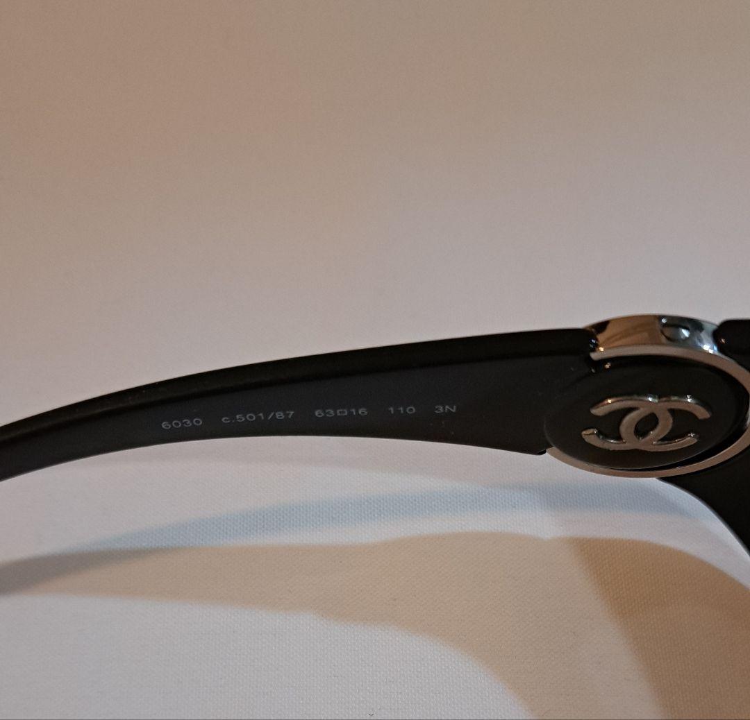 CHANEL　サングラス　ブラック