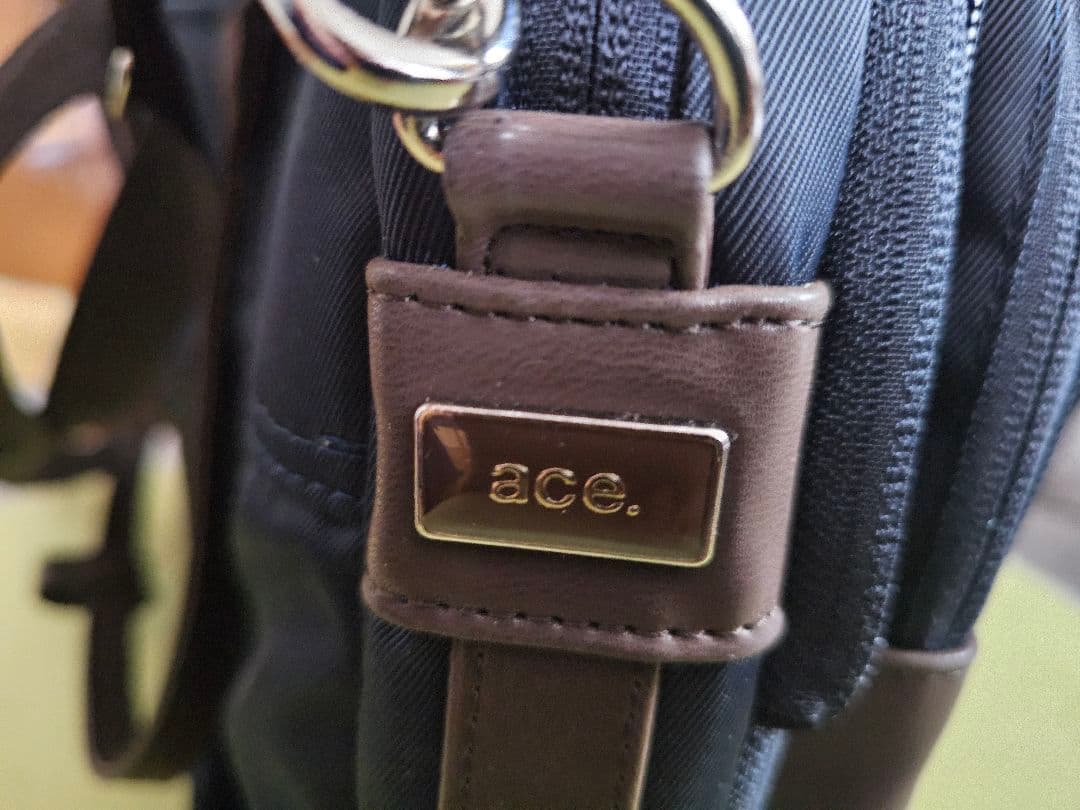 ace. ネイビー ビジネスバッグ