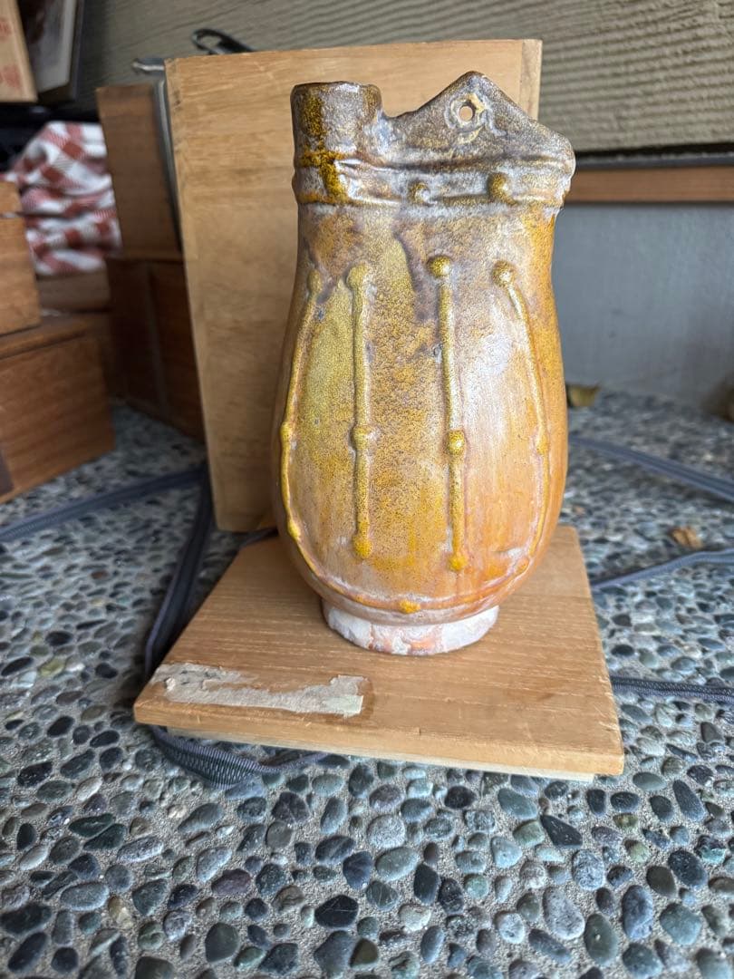 ‼️ 水芙蓉‼️リサイクルFORT‼️唐物買取12/13①中国製土肌黄釉祭器水注