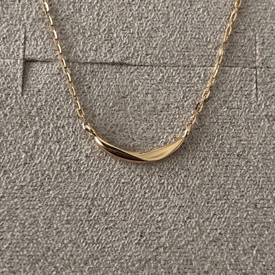 美品 エテ 【レイヤード】K10YGクレセントムーンネックレス イエローゴールド
