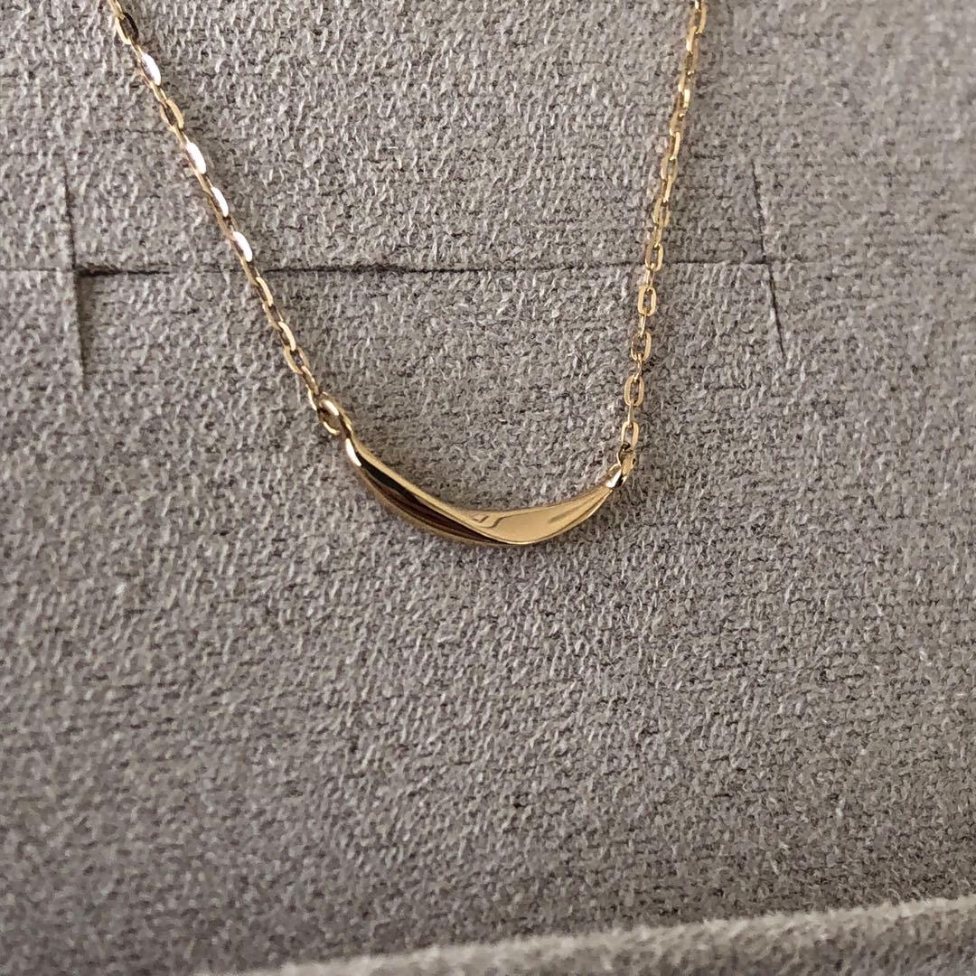 美品 エテ 【レイヤード】K10YGクレセントムーンネックレス イエローゴールド