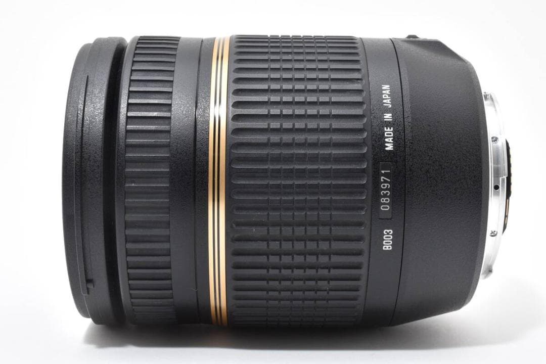 【極美品】タムロン AF 18-270 3.5-6.3 B003 CANON