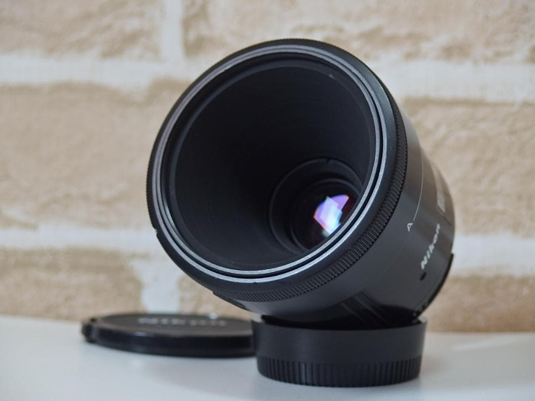 Nikon AF MICRO NIKKOR 55mm F2.8 マクロレンズ