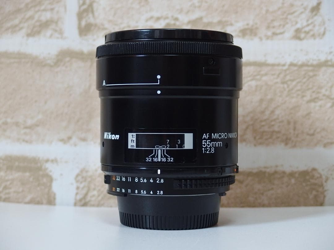 Nikon AF MICRO NIKKOR 55mm F2.8 マクロレンズ
