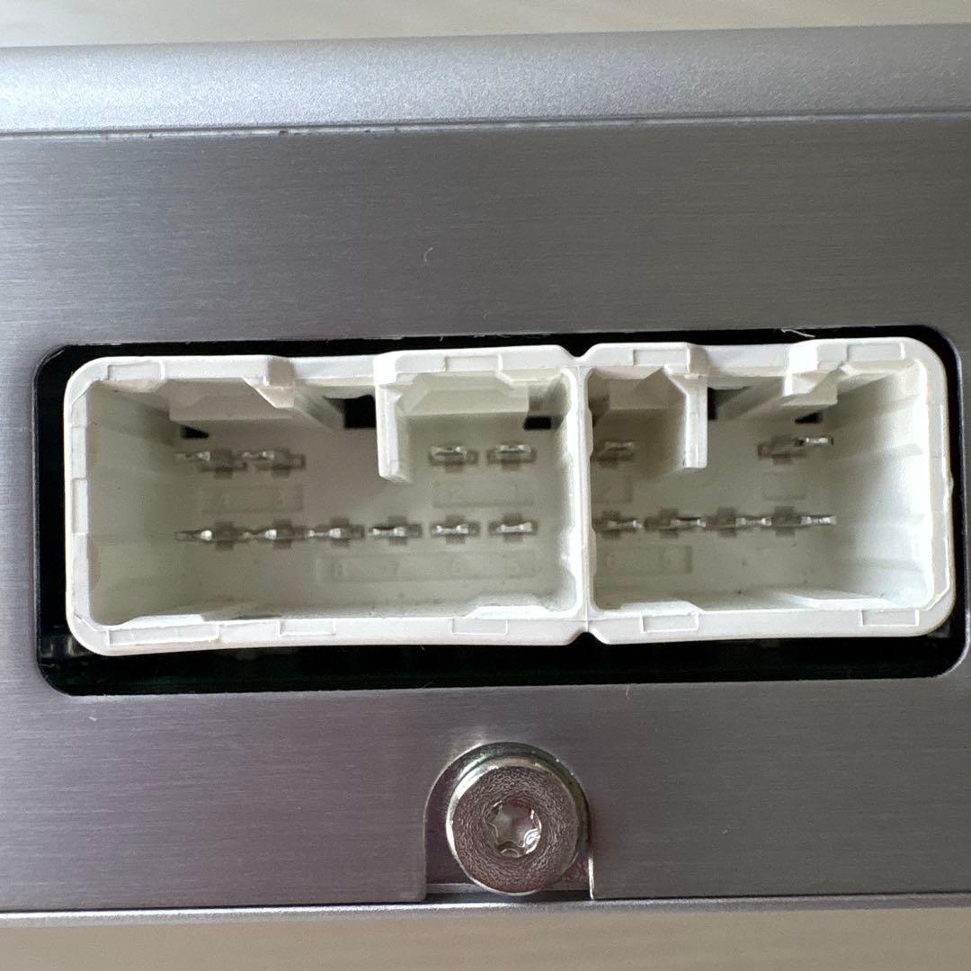 レクサスLS マークレビンソンアンプ　美品