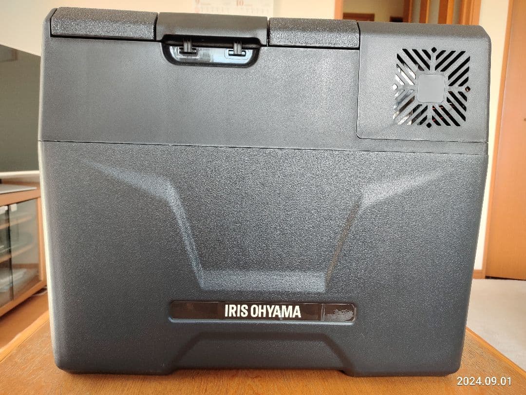 ポータブル冷蔵冷凍庫 IPD-4A-B 40Lオーヤマ