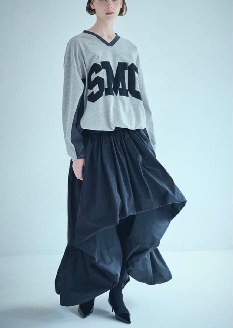 SMCロゴ Vネックトレーナー グレー