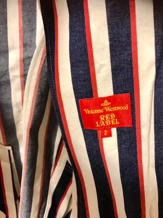 お値下しました❤️美品❣️2008年製ヴィヴィアンウエストウッド⭐️パンクなジャケット