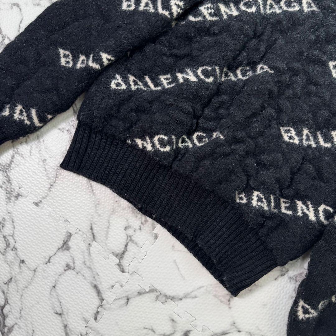 バレンシアガ　ジャガードロゴニット　セーター　クルーネック　総柄　ユニセックス